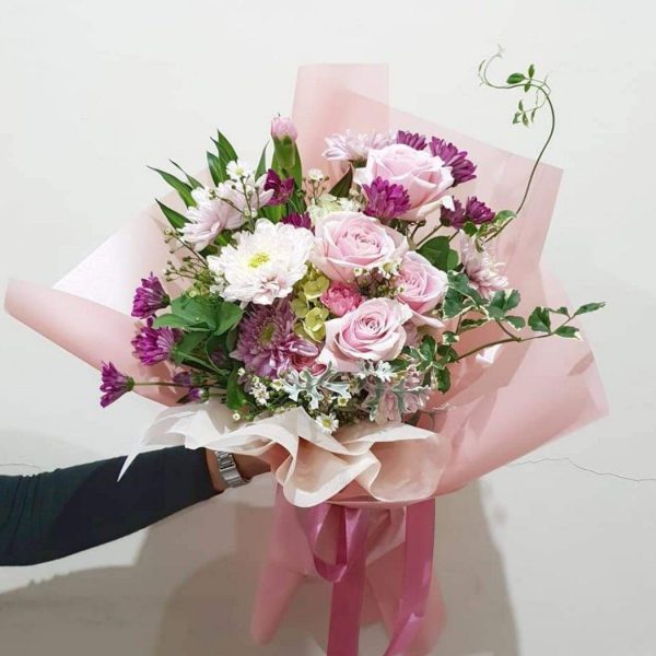 honeymoon flower bouqet